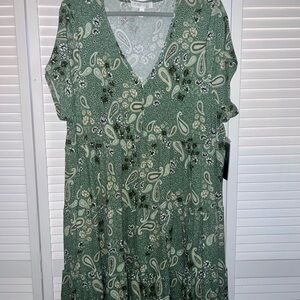 Planet Gold Sage Green Paisley V-Neck Tiered Midi Dress